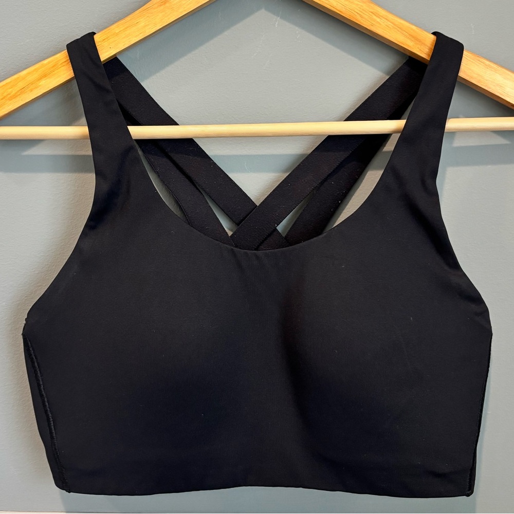 lululemon athletica Black Cross-Back Sports Bra